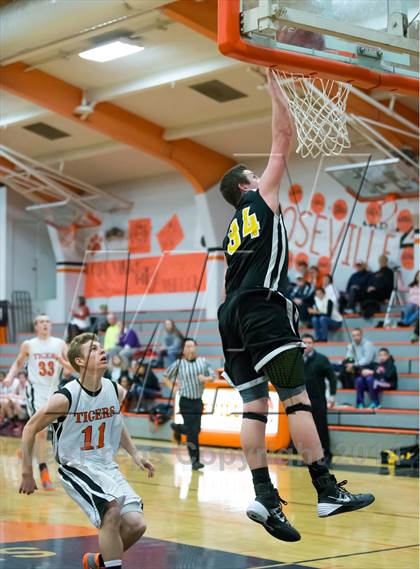 Thumbnail 2 in Roseville vs Del Oro photogallery.