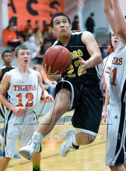 Thumbnail 3 in Roseville vs Del Oro photogallery.