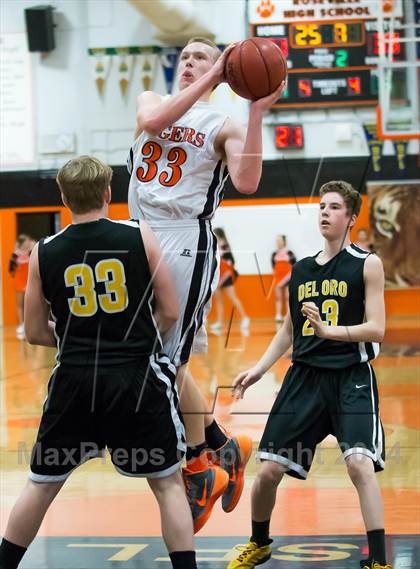 Thumbnail 1 in Roseville vs Del Oro photogallery.