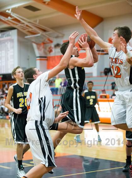Thumbnail 2 in Roseville vs Del Oro photogallery.