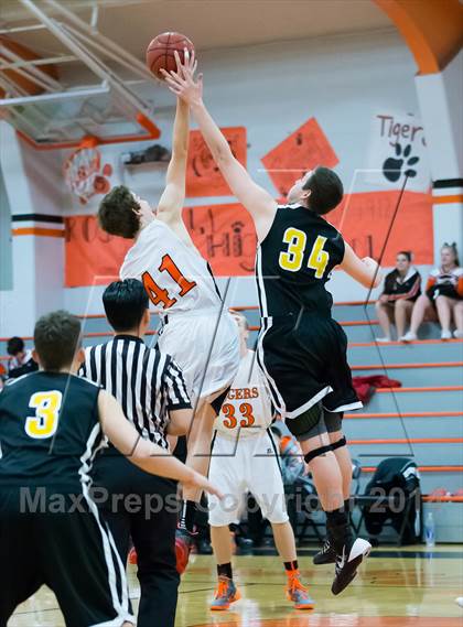 Thumbnail 2 in Roseville vs Del Oro photogallery.