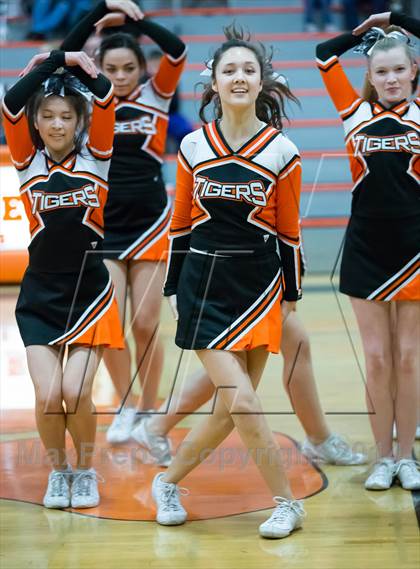 Thumbnail 3 in Roseville vs Del Oro photogallery.