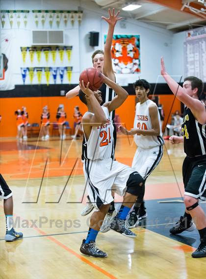 Thumbnail 1 in Roseville vs Del Oro photogallery.