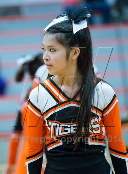 Thumbnail 3 in Roseville vs Del Oro photogallery.