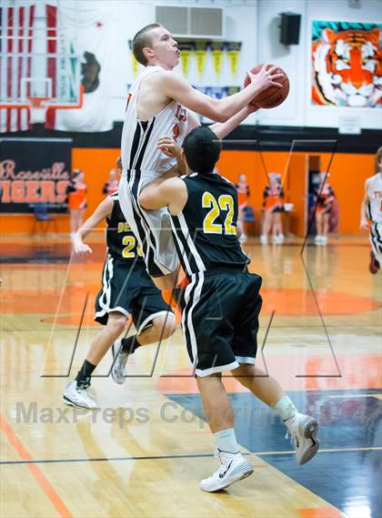 Thumbnail 2 in Roseville vs Del Oro photogallery.