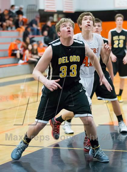 Thumbnail 3 in Roseville vs Del Oro photogallery.