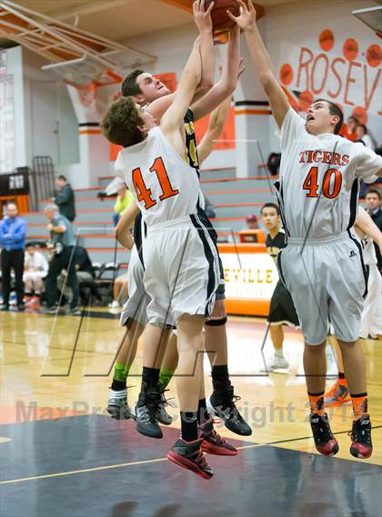 Thumbnail 2 in Roseville vs Del Oro photogallery.
