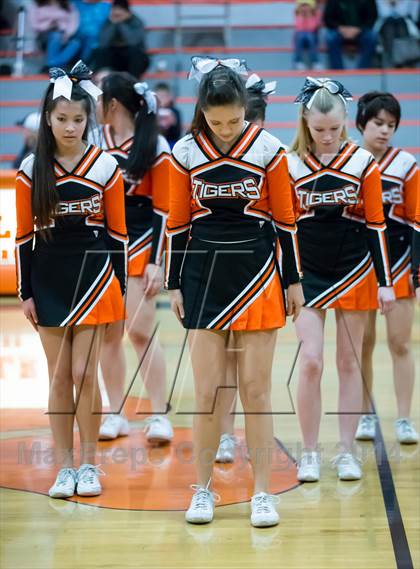 Thumbnail 3 in Roseville vs Del Oro photogallery.