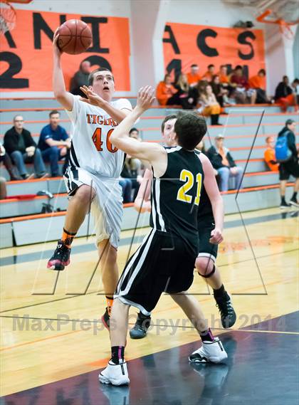 Thumbnail 2 in Roseville vs Del Oro photogallery.