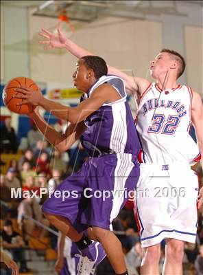 Thumbnail 2 in Sacramento vs. Folsom (Les Schwab Shootout) photogallery.