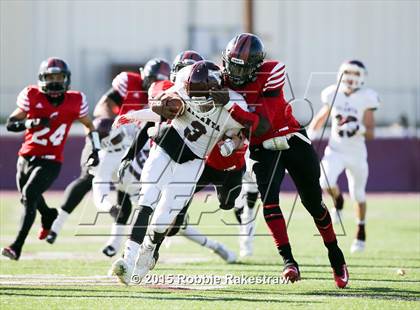 Thumbnail 2 in Coldspring-Oakhurst vs. Atlanta (UIL 4A Area Playoff) photogallery.