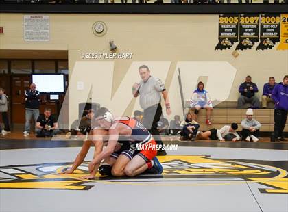 Thumbnail 3 in IHSAA Sectional 25. Avon photogallery.