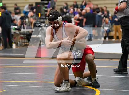 Thumbnail 2 in IHSAA Sectional 25. Avon photogallery.
