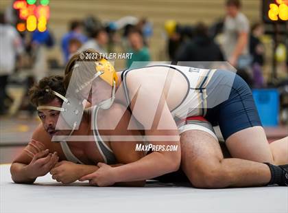Thumbnail 1 in IHSAA Sectional 25. Avon photogallery.
