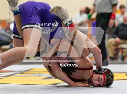 Thumbnail 3 in IHSAA Sectional 25. Avon photogallery.