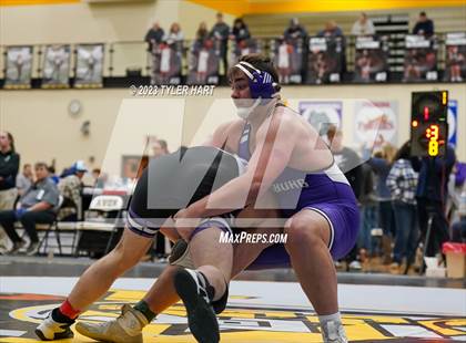 Thumbnail 1 in IHSAA Sectional 25. Avon photogallery.