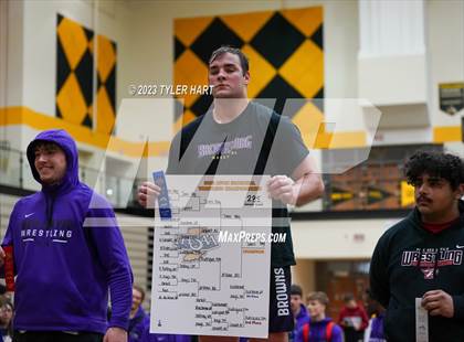 Thumbnail 1 in IHSAA Sectional 25. Avon photogallery.