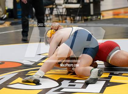 Thumbnail 1 in IHSAA Sectional 25. Avon photogallery.