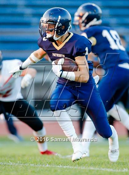 Thumbnail 3 in Harvard-Westlake @ Birmingham photogallery.