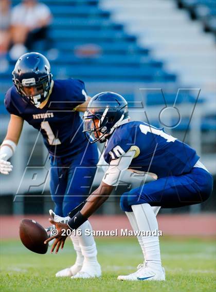 Thumbnail 2 in Harvard-Westlake @ Birmingham photogallery.