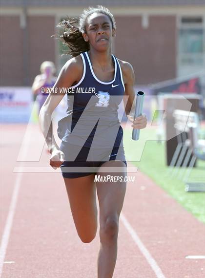 Thumbnail 2 in Sumner vs Rogers photogallery.