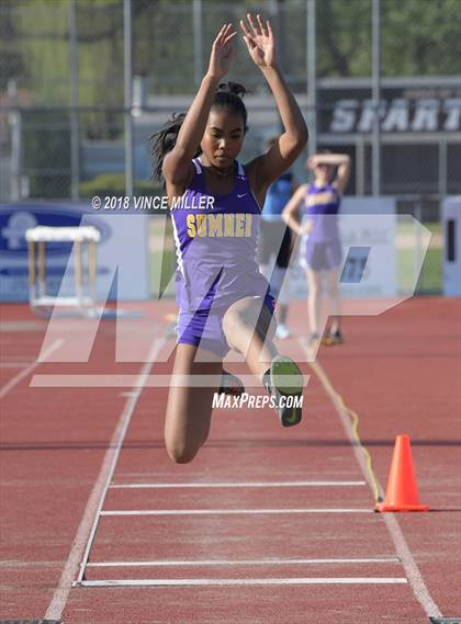 Thumbnail 2 in Sumner vs Rogers photogallery.