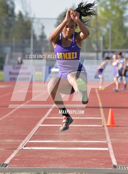 Thumbnail 3 in Sumner vs Rogers photogallery.