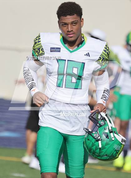Thumbnail 2 in Polynesian Bowl (Team Mauka vs. Team Makai) photogallery.