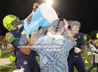 Thumbnail 3 in Polynesian Bowl (Team Mauka vs. Team Makai) photogallery.