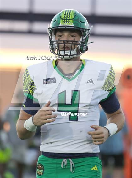Thumbnail 2 in Polynesian Bowl (Team Mauka vs. Team Makai) photogallery.