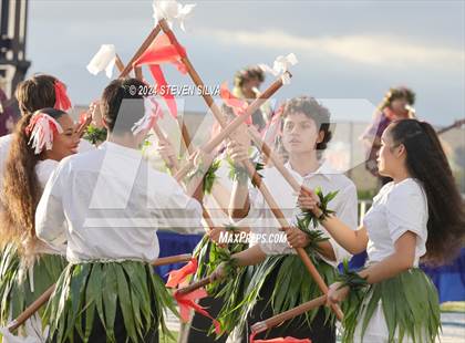 Thumbnail 1 in Polynesian Bowl (Team Mauka vs. Team Makai) photogallery.