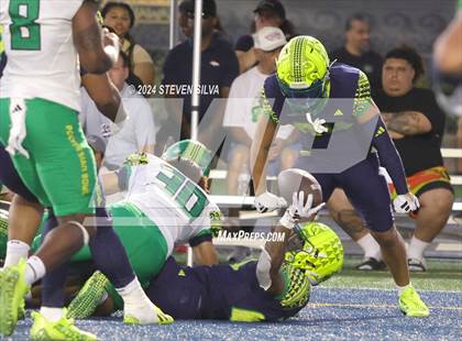 Thumbnail 1 in Polynesian Bowl (Team Mauka vs. Team Makai) photogallery.