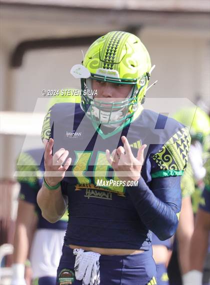 Thumbnail 1 in Polynesian Bowl (Team Mauka vs. Team Makai) photogallery.