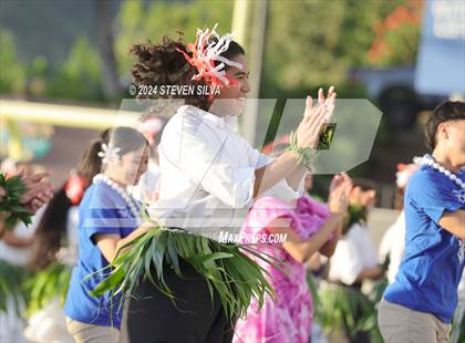 Thumbnail 1 in Polynesian Bowl (Team Mauka vs. Team Makai) photogallery.