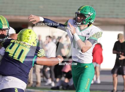 Thumbnail 2 in Polynesian Bowl (Team Mauka vs. Team Makai) photogallery.