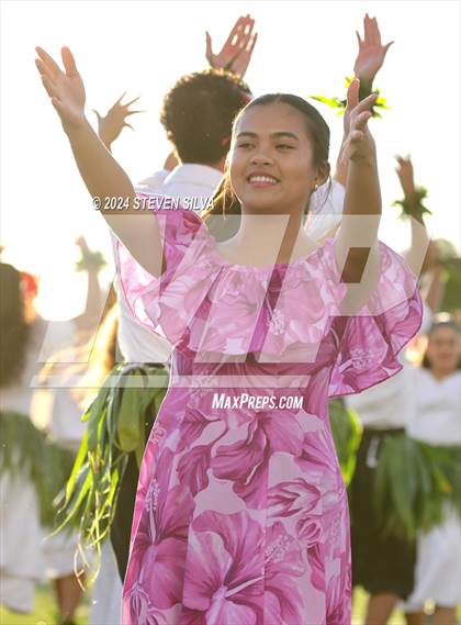 Thumbnail 1 in Polynesian Bowl (Team Mauka vs. Team Makai) photogallery.