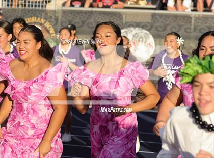 Thumbnail 2 in Polynesian Bowl (Team Mauka vs. Team Makai) photogallery.