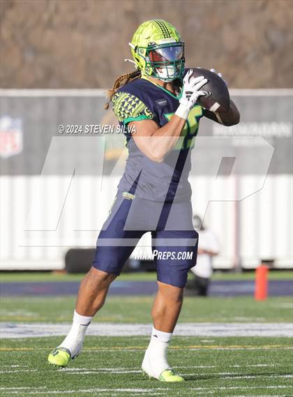 Thumbnail 2 in Polynesian Bowl (Team Mauka vs. Team Makai) photogallery.