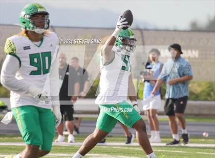 Thumbnail 2 in Polynesian Bowl (Team Mauka vs. Team Makai) photogallery.