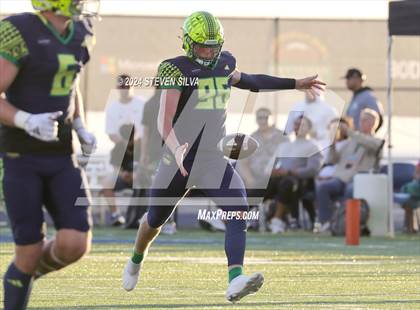 Thumbnail 2 in Polynesian Bowl (Team Mauka vs. Team Makai) photogallery.