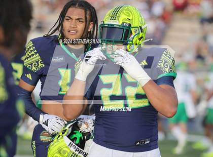 Thumbnail 2 in Polynesian Bowl (Team Mauka vs. Team Makai) photogallery.