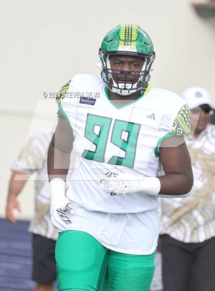 Thumbnail 2 in Polynesian Bowl (Team Mauka vs. Team Makai) photogallery.