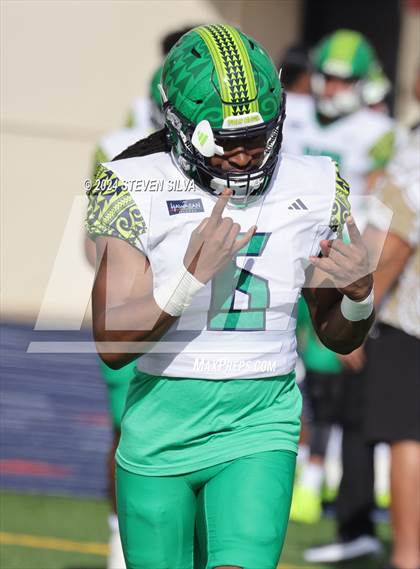 Thumbnail 2 in Polynesian Bowl (Team Mauka vs. Team Makai) photogallery.