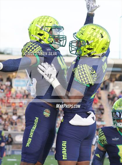 Thumbnail 1 in Polynesian Bowl (Team Mauka vs. Team Makai) photogallery.
