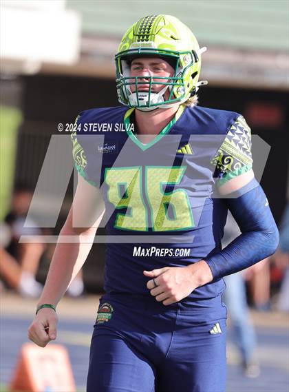 Thumbnail 3 in Polynesian Bowl (Team Mauka vs. Team Makai) photogallery.