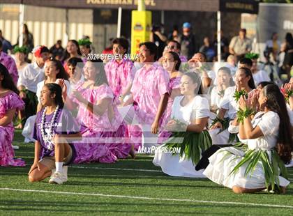 Thumbnail 3 in Polynesian Bowl (Team Mauka vs. Team Makai) photogallery.