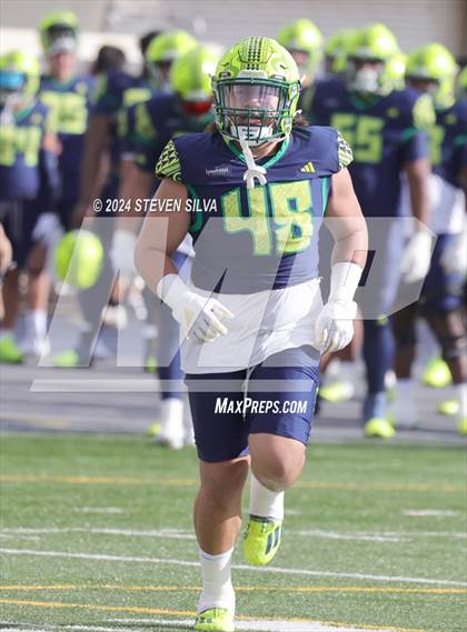 Thumbnail 3 in Polynesian Bowl (Team Mauka vs. Team Makai) photogallery.