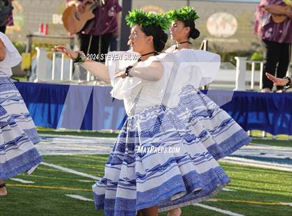 Thumbnail 2 in Polynesian Bowl (Team Mauka vs. Team Makai) photogallery.