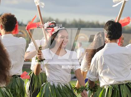 Thumbnail 2 in Polynesian Bowl (Team Mauka vs. Team Makai) photogallery.