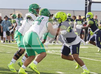 Thumbnail 3 in Polynesian Bowl (Team Mauka vs. Team Makai) photogallery.